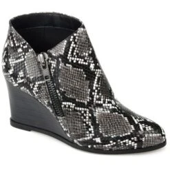 Journee Collection Womens Glam Tru Comfort Foam Inside Zip Wedge Booties 27 Journee Collection Womens Glam Tru Comfort Foam Inside Zip Wedge Booties -Journee Collection GUEST 2d4f8f41 6fb2 4594 aaf0 03e77d872978