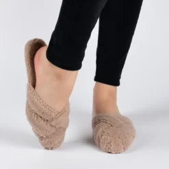 Journee Collection Women's Faux Fur Sereena Slipper 18 Journee Collection Women's Faux Fur Sereena Slipper -Journee Collection GUEST 6feb1fd0 9f3c 45fd 9f08 45d702eb7d85