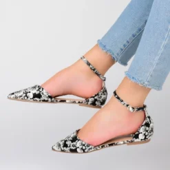Journee Collection Womens Reba Buckle Pointed Toe Ballet Flats 26 Journee Collection Womens Reba Buckle Pointed Toe Ballet Flats -Journee Collection GUEST 789e7654 4fb4 4332 ae39 7034bf860753