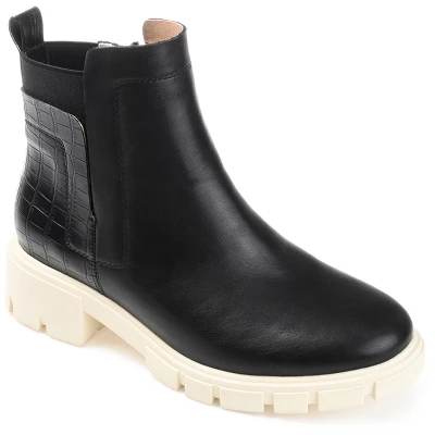 Journee Collection Womens Jeeva Tru Comfort Foam Inside Zip Block Heel Booties 11 Journee Collection Womens Jeeva Tru Comfort Foam Inside Zip Block Heel Booties - Image 9